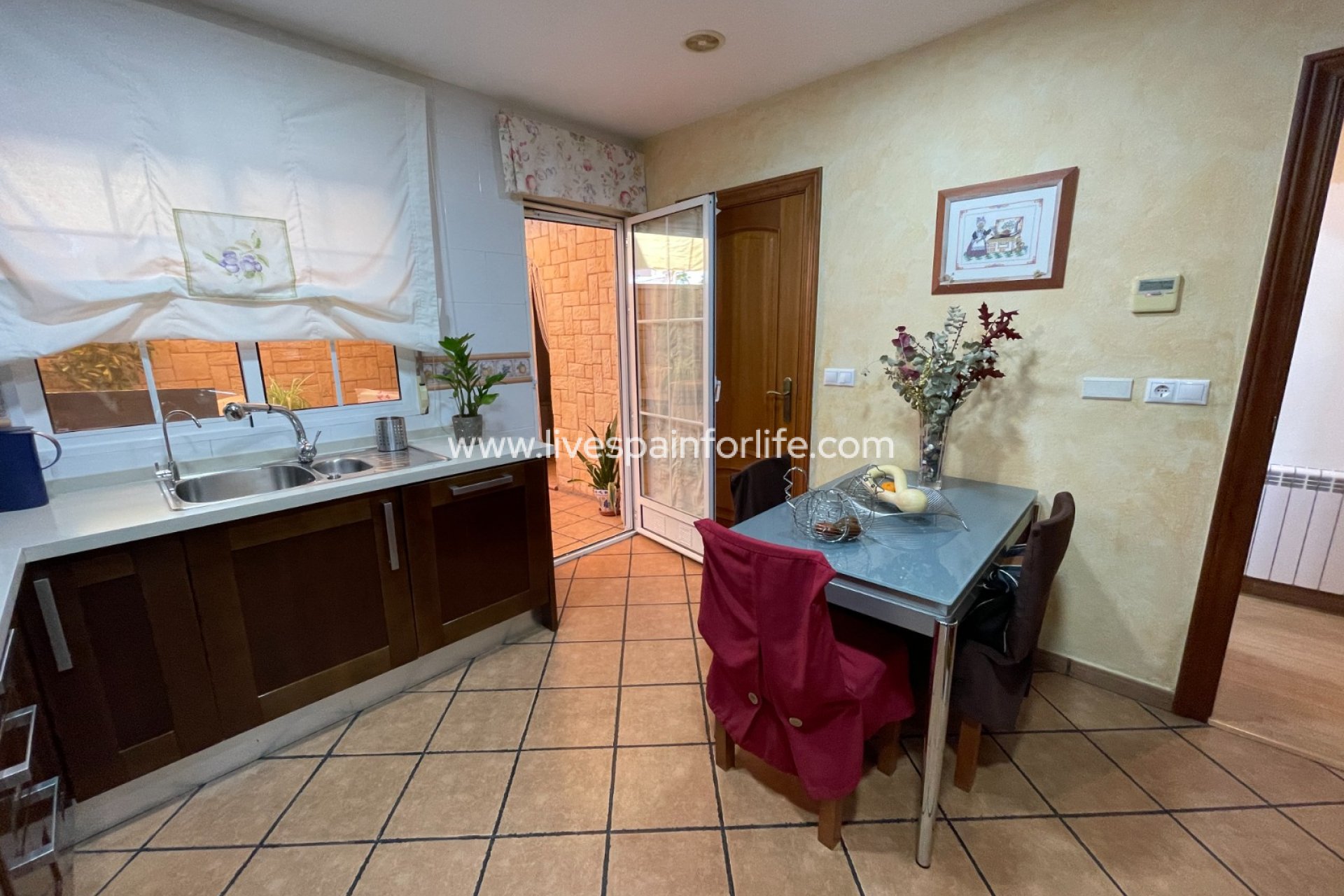  -  -
Elche - Center