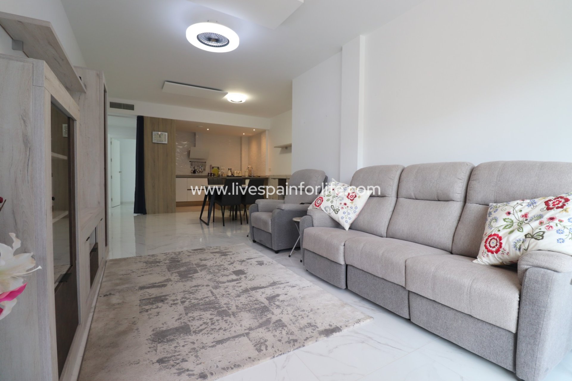 Herverkoop - Apartments -
Benijofar - Benijofar - Village