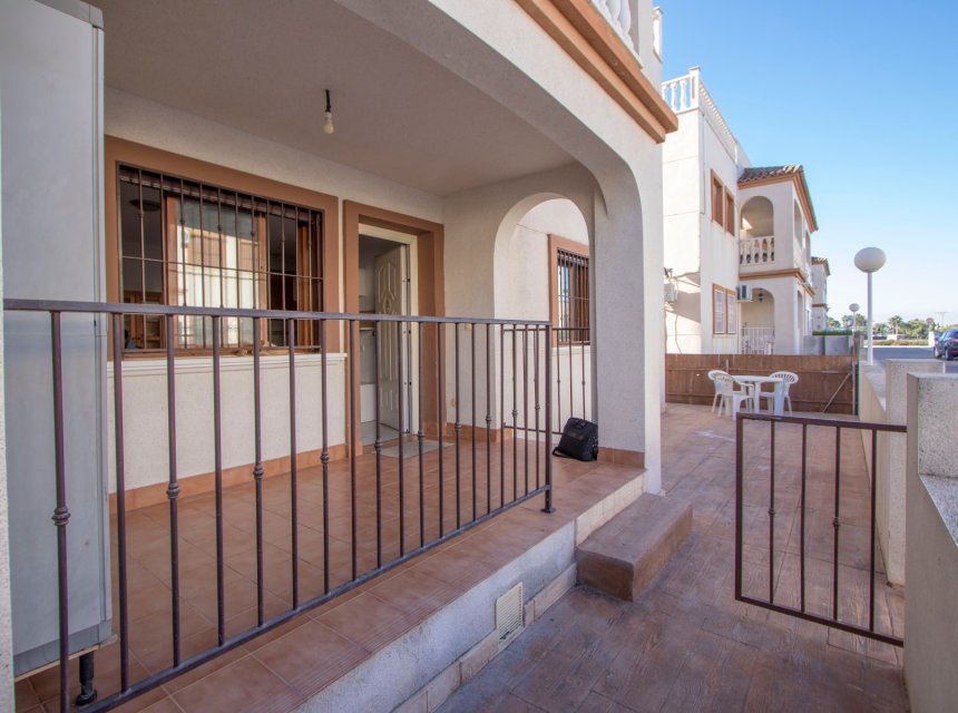 Herverkoop - Apartments -
Daya Vieja