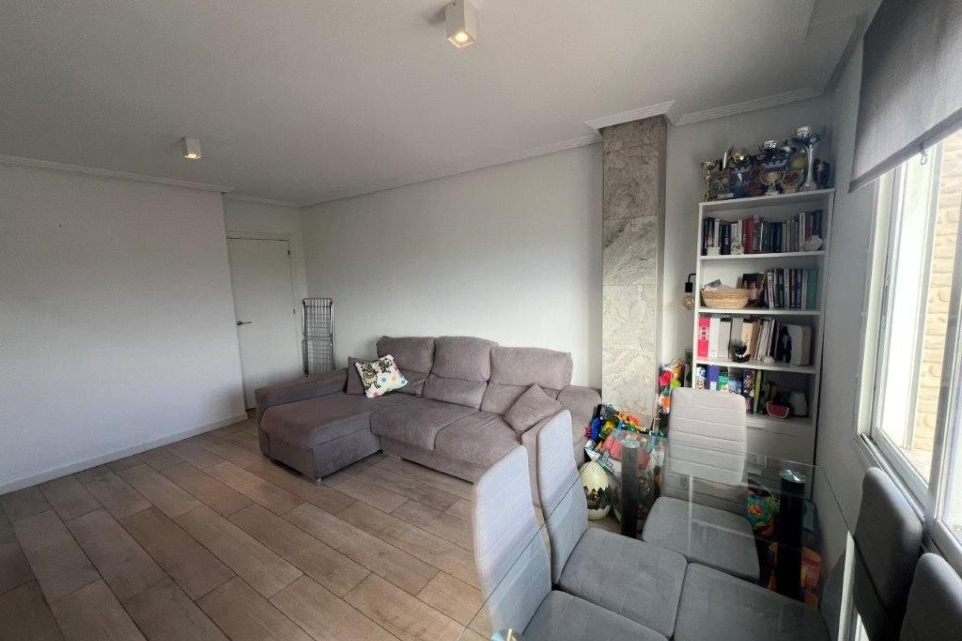 Herverkoop - Apartments -
Dolores