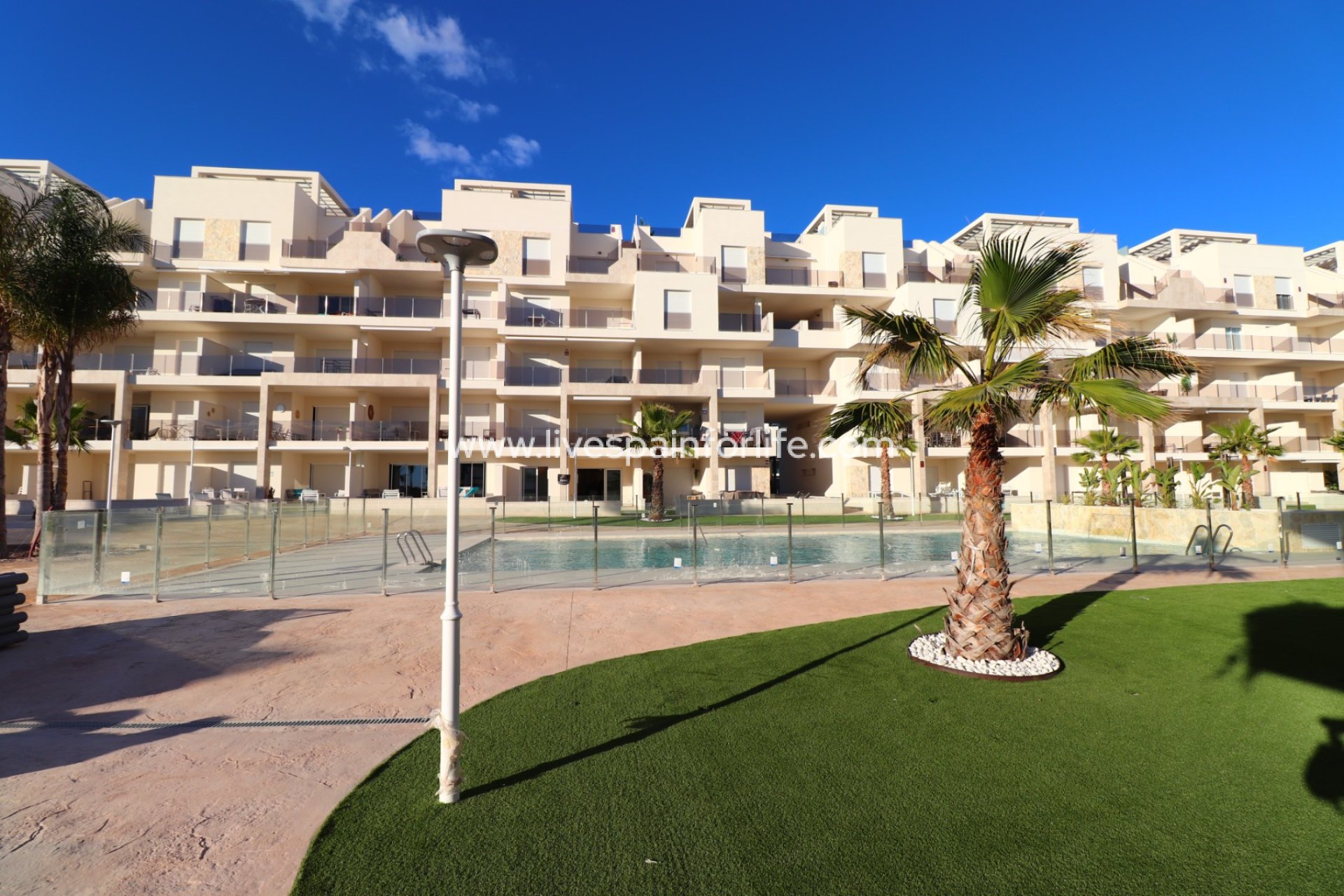 Herverkoop - Apartments -
Guardamar del Segura - El Raso