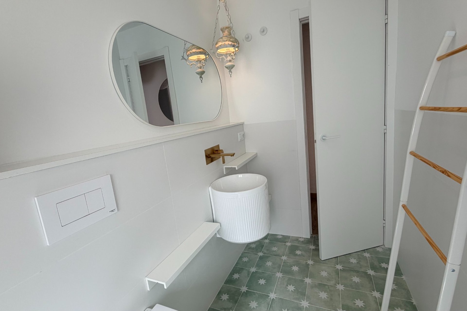 Herverkoop - Apartments -
Lo Pagan - Lo Pagan - Town