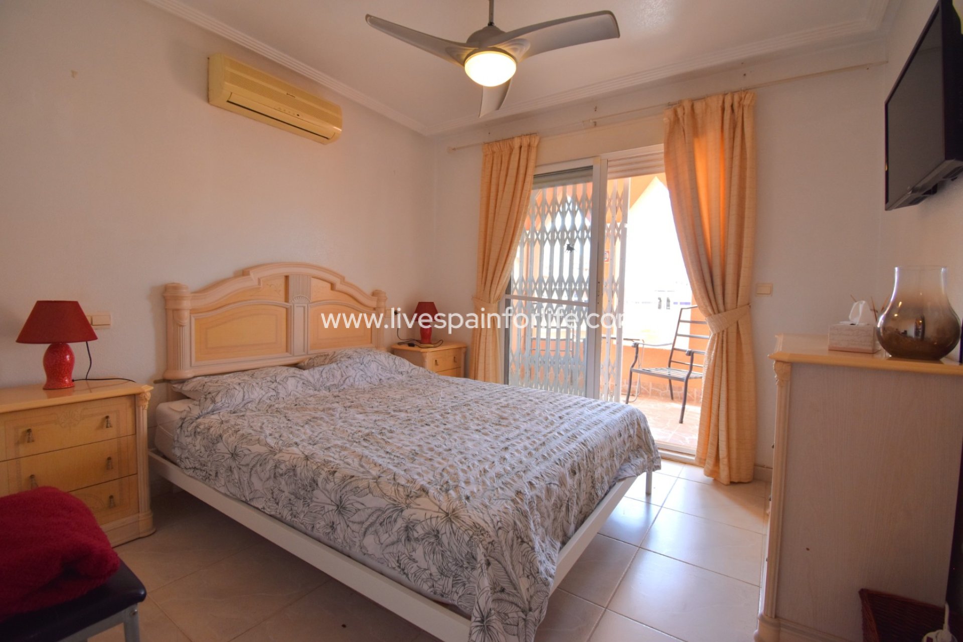 Herverkoop - Apartments -
Orihuela Costa - Playa Flamenca