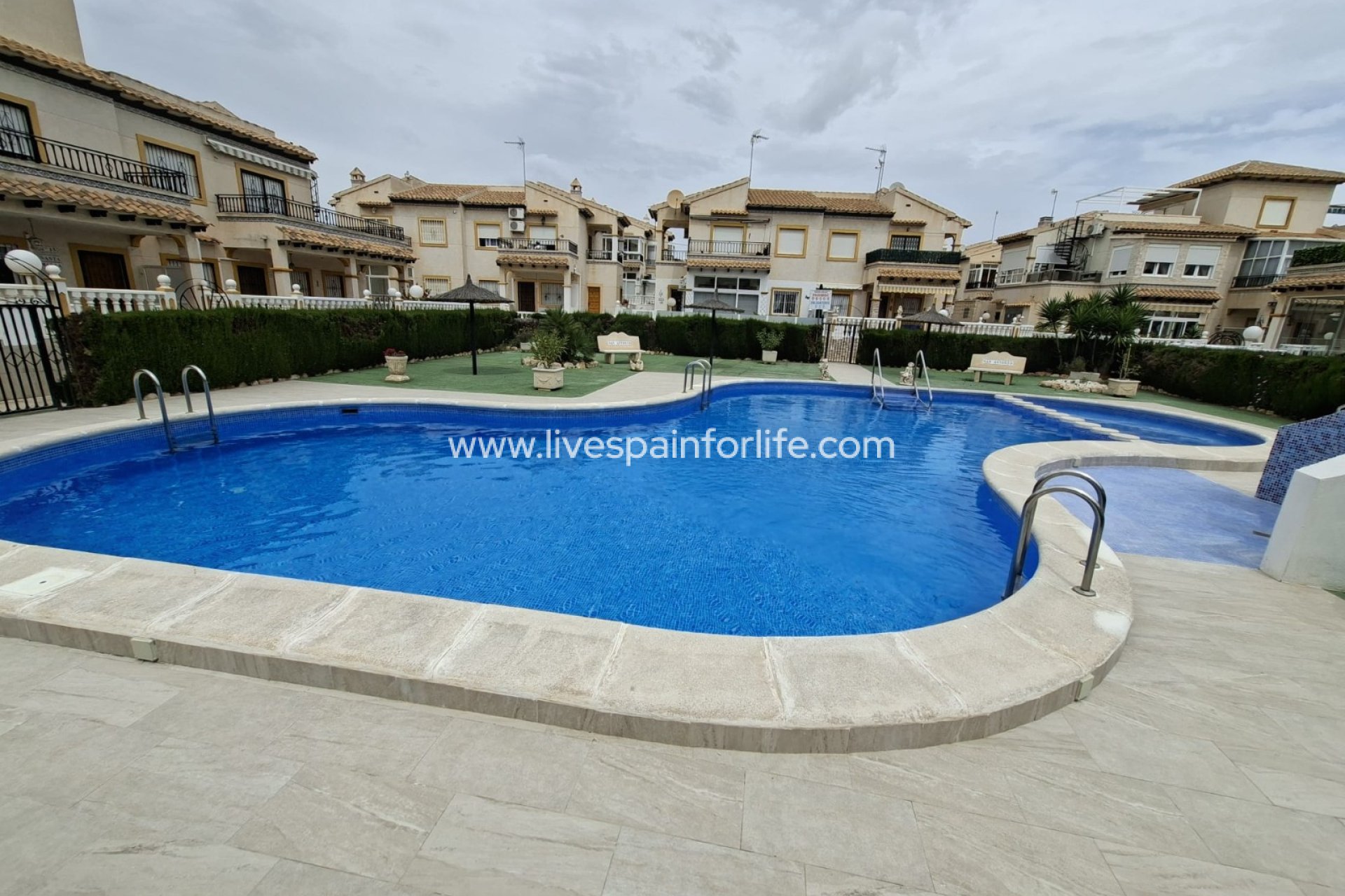 Herverkoop - Apartments -
Orihuela Costa - Punta Prima