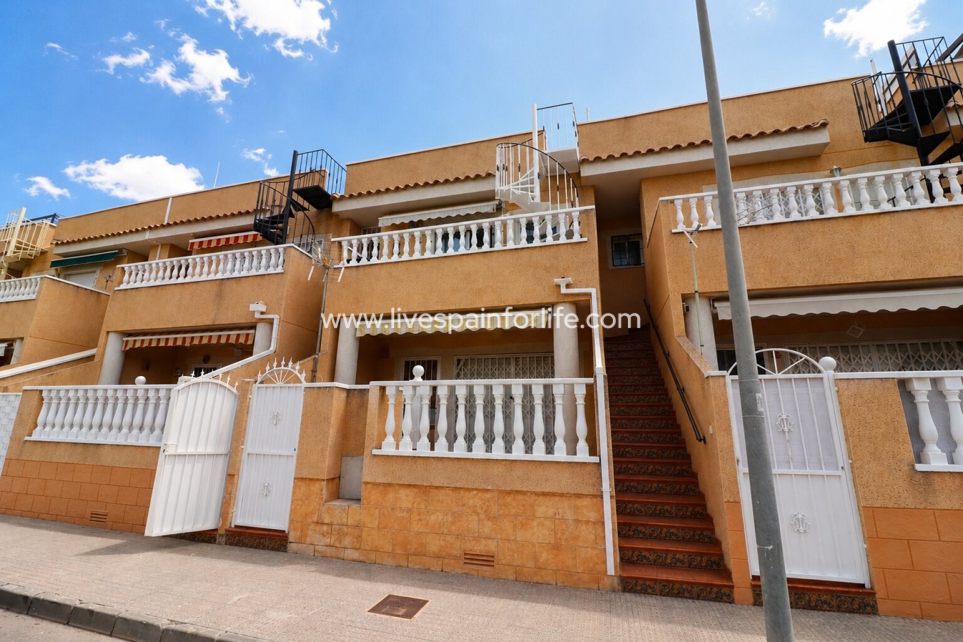 Herverkoop - Apartments -
Rojales - Los Palacios