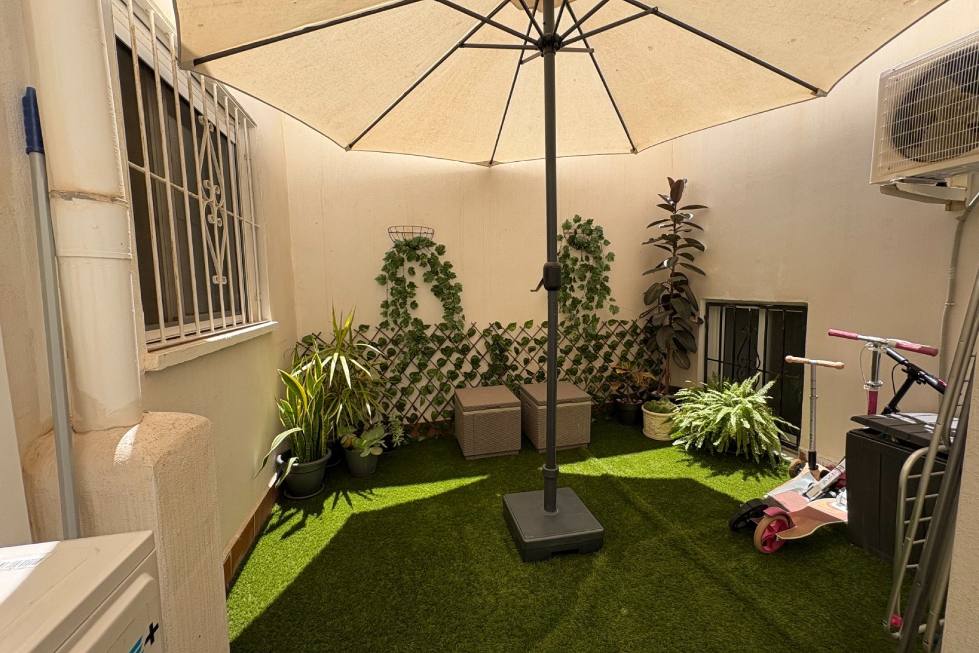 Herverkoop - Apartments -
Torrevieja - Centro