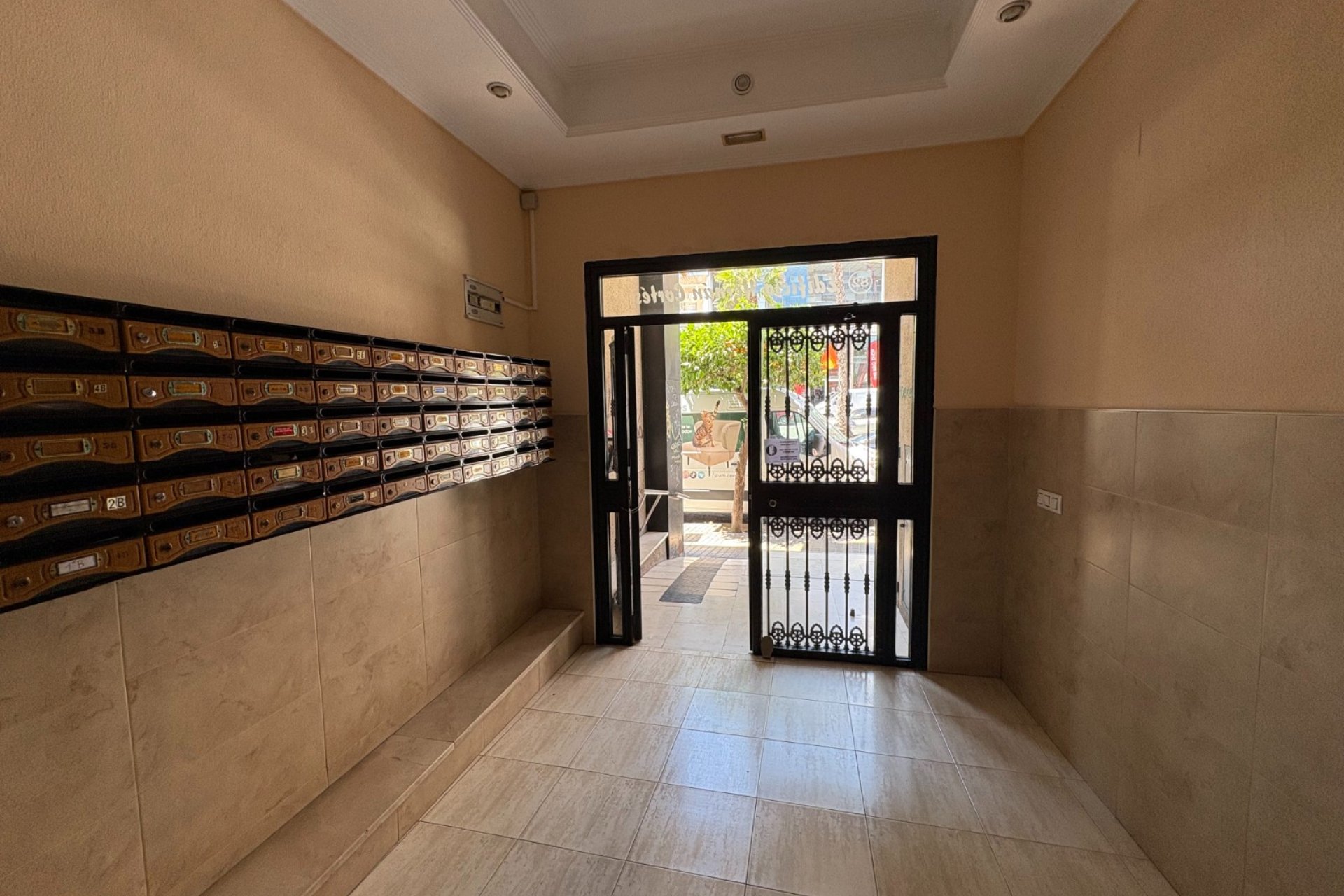 Herverkoop - Apartments -
Torrevieja - Centro