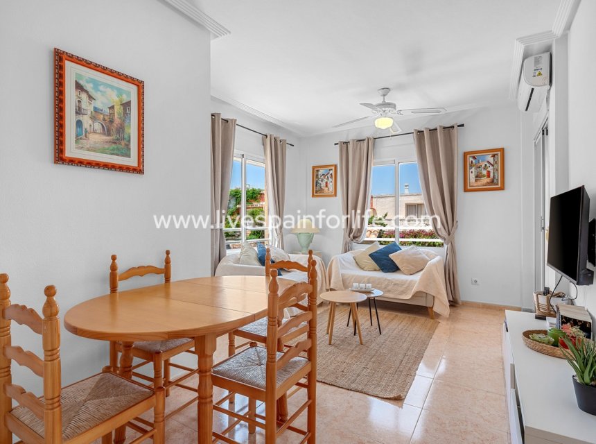 Herverkoop - Apartments -
Torrevieja - La Mata