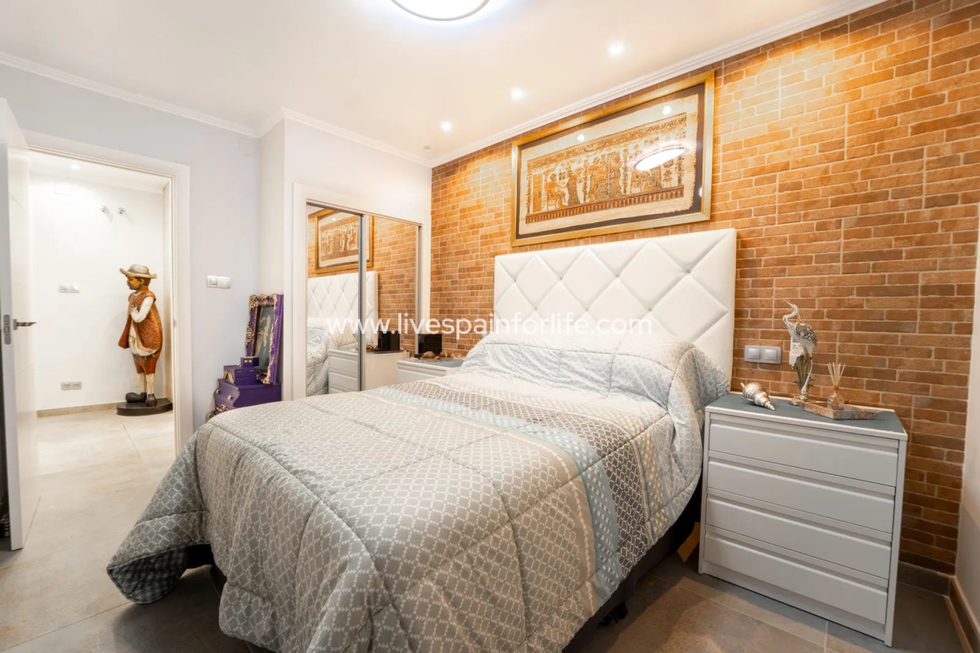 Herverkoop - Apartments -
Torrevieja - Playa Del Cura