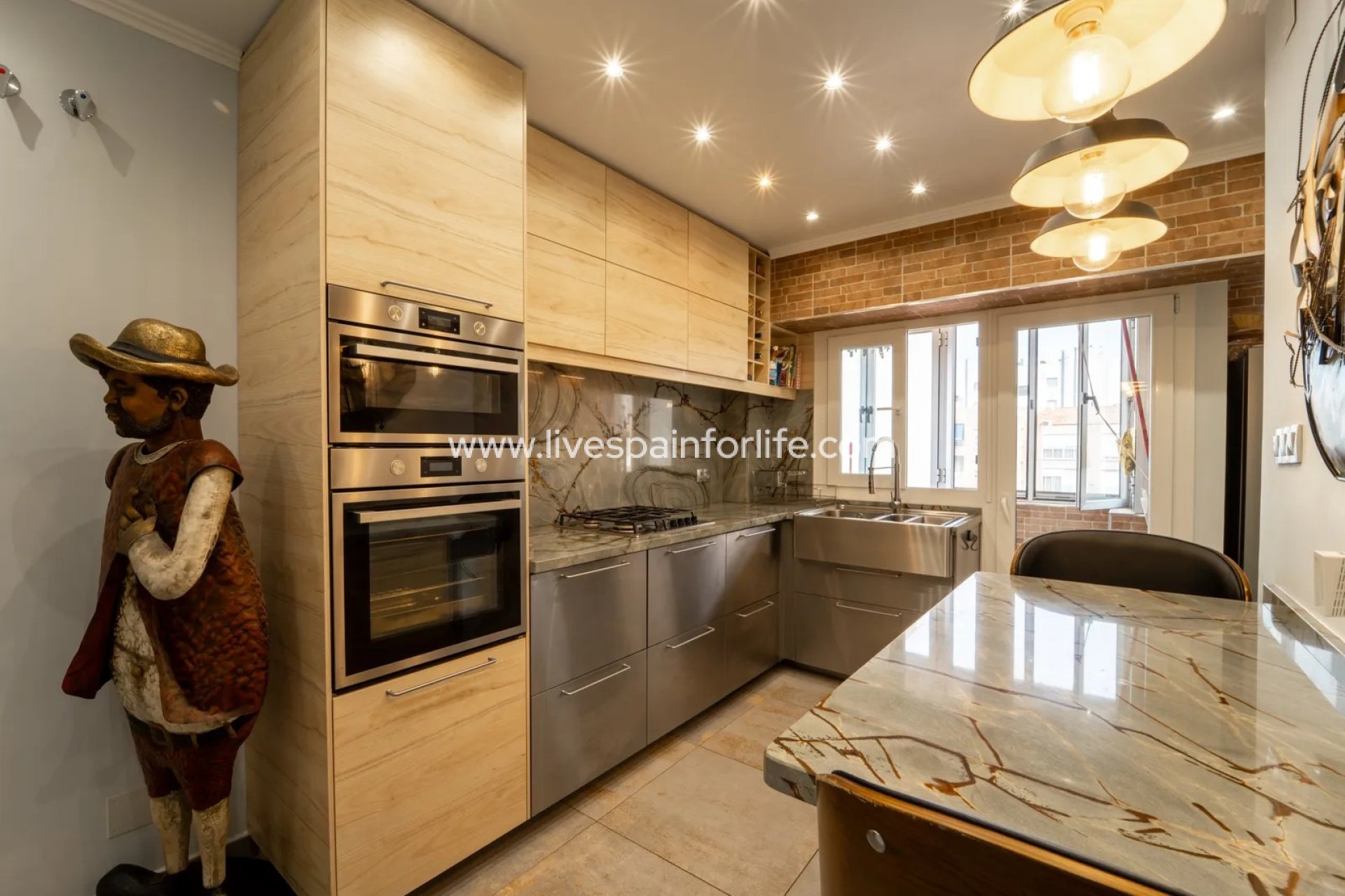 Herverkoop - Apartments -
Torrevieja - Playa Del Cura