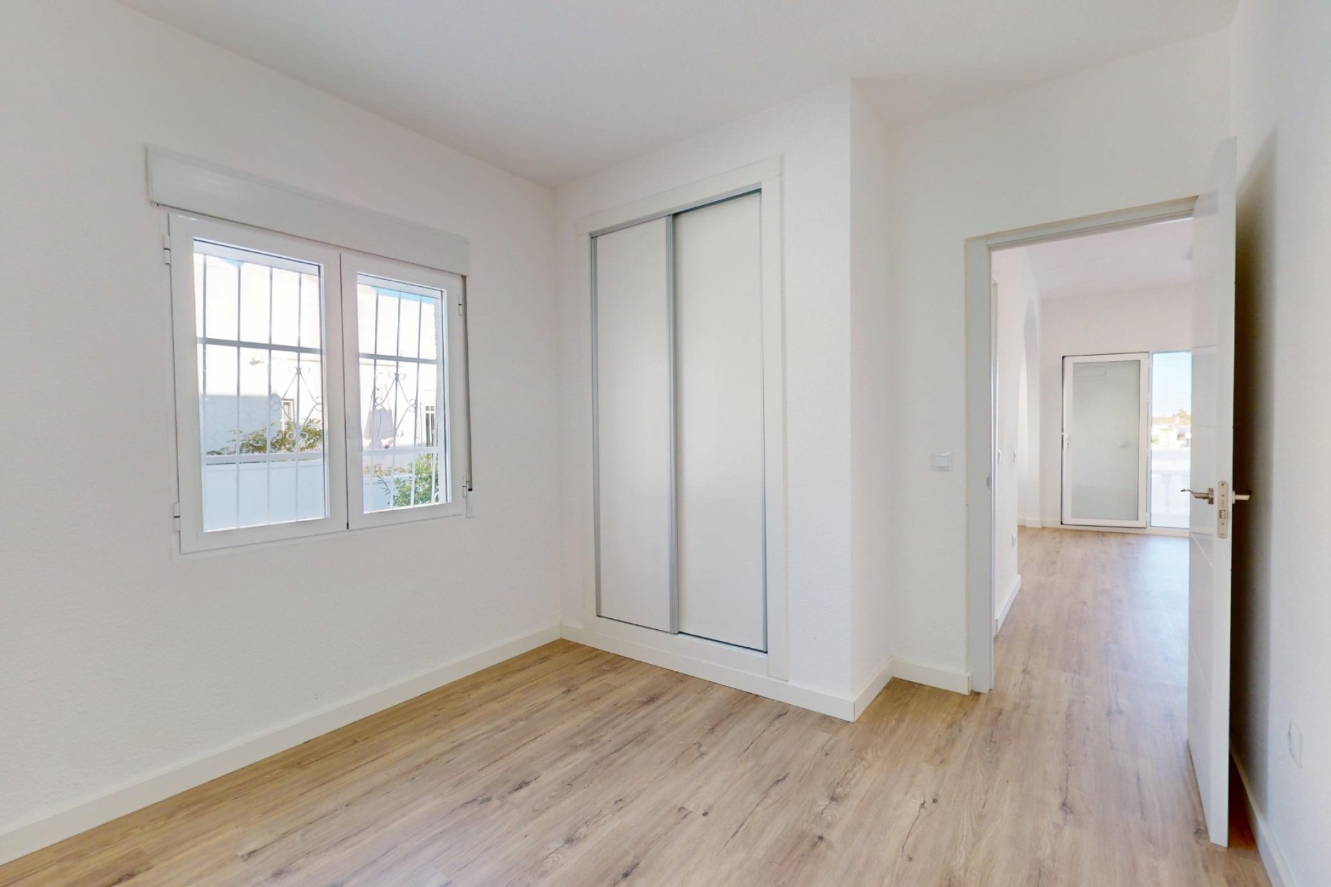 Herverkoop - Bungalow -
Orihuela Costa - Villamartin