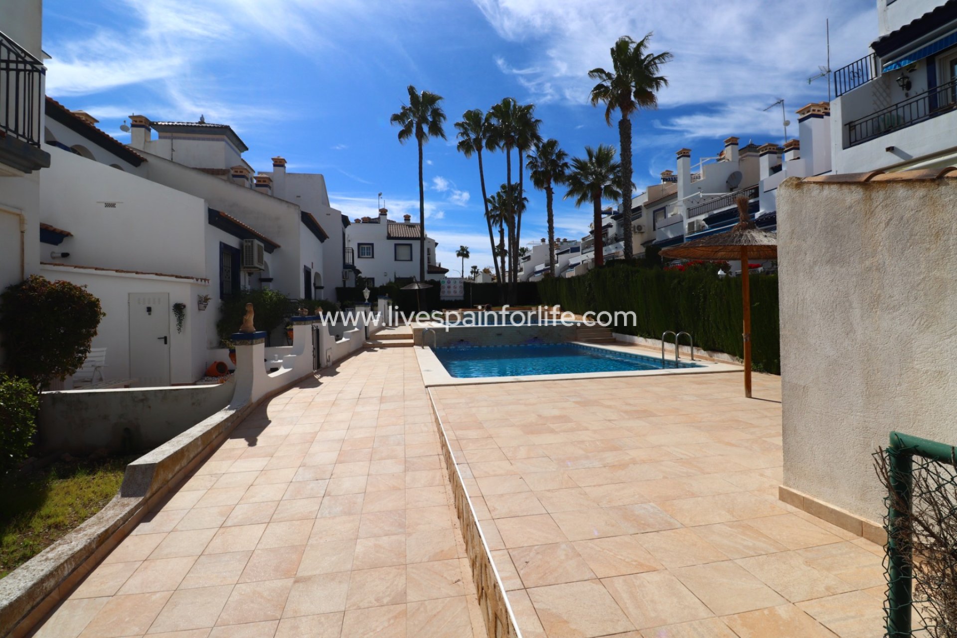 Herverkoop - Bungalow -
Orihuela Costa - Villamartin