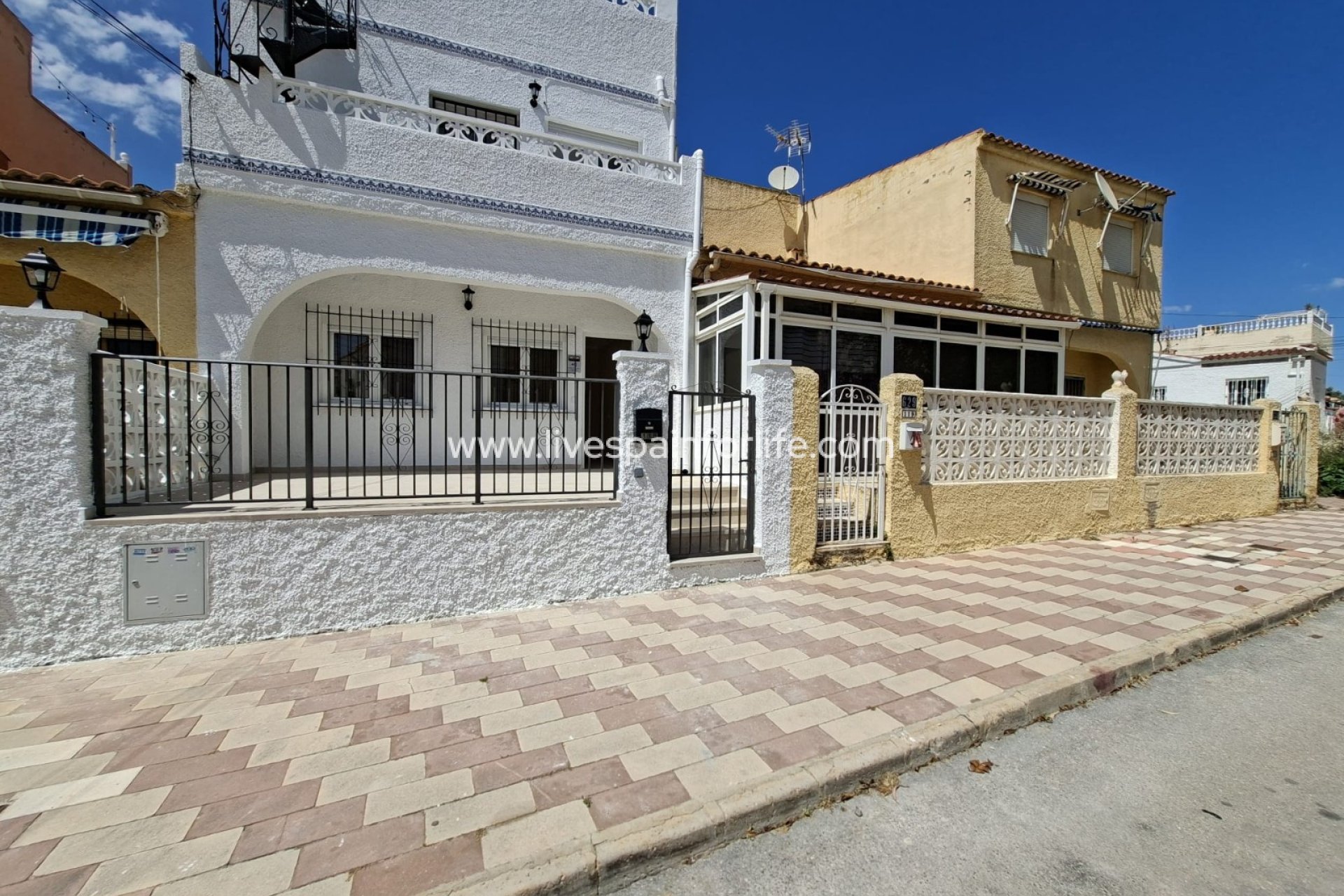 Herverkoop - Bungalow -
San Fulgencio - Urb. La Marina