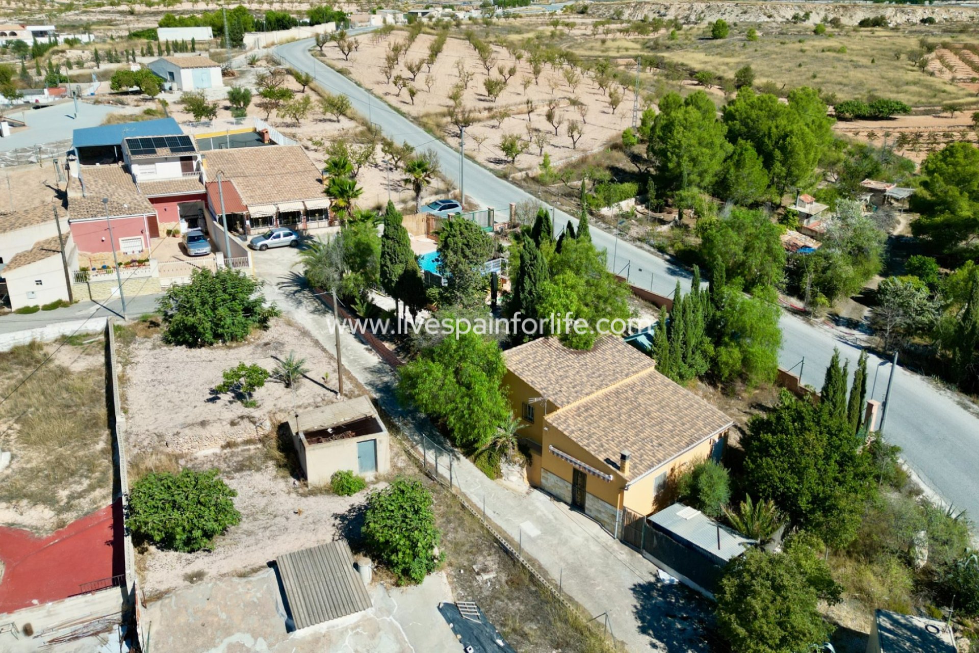 Herverkoop - Cave home -
Alguena