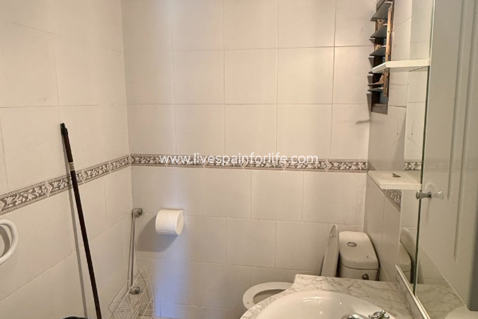 Herverkoop - Cave home -
Alguena