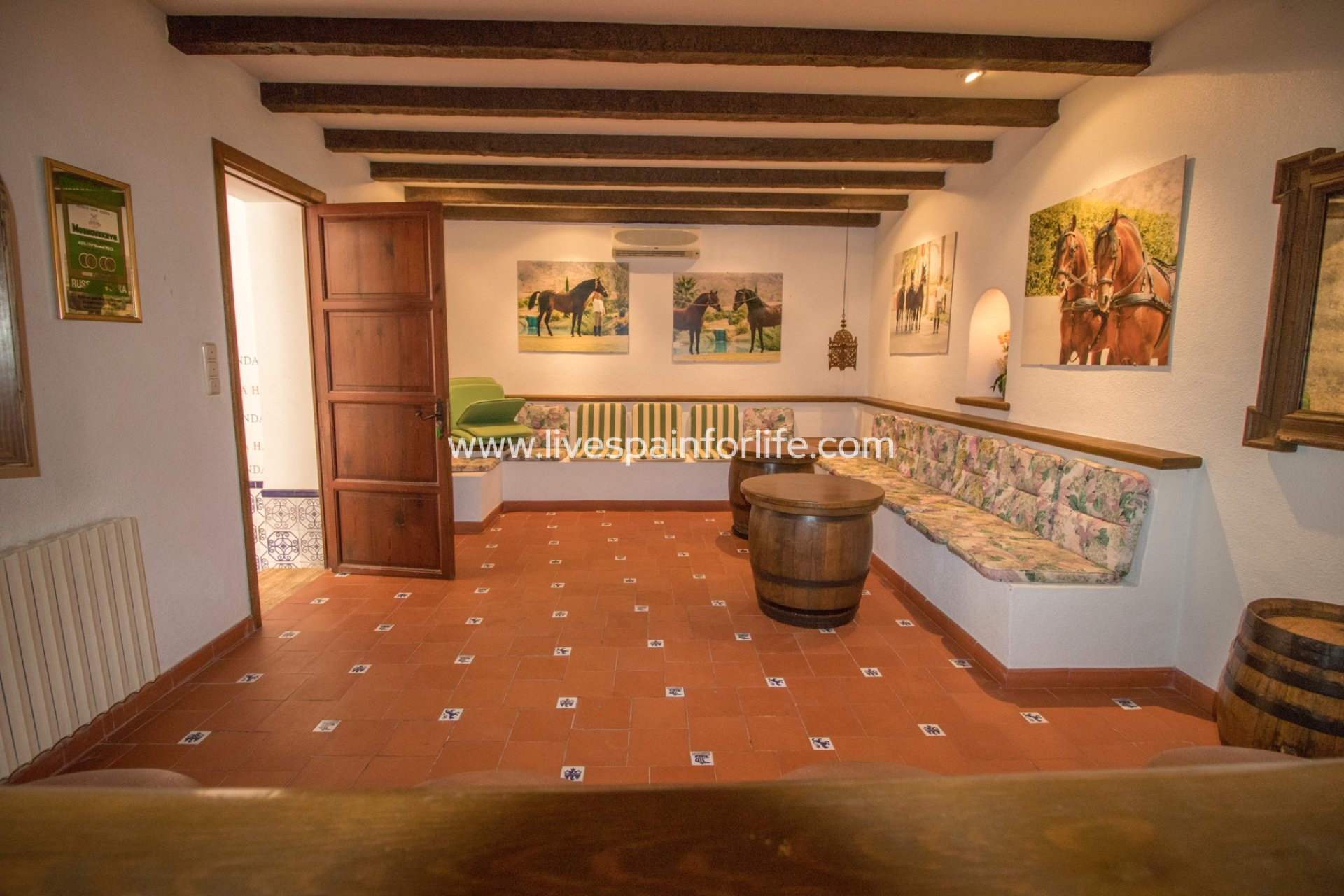 Herverkoop - Equestrian -
Novelda