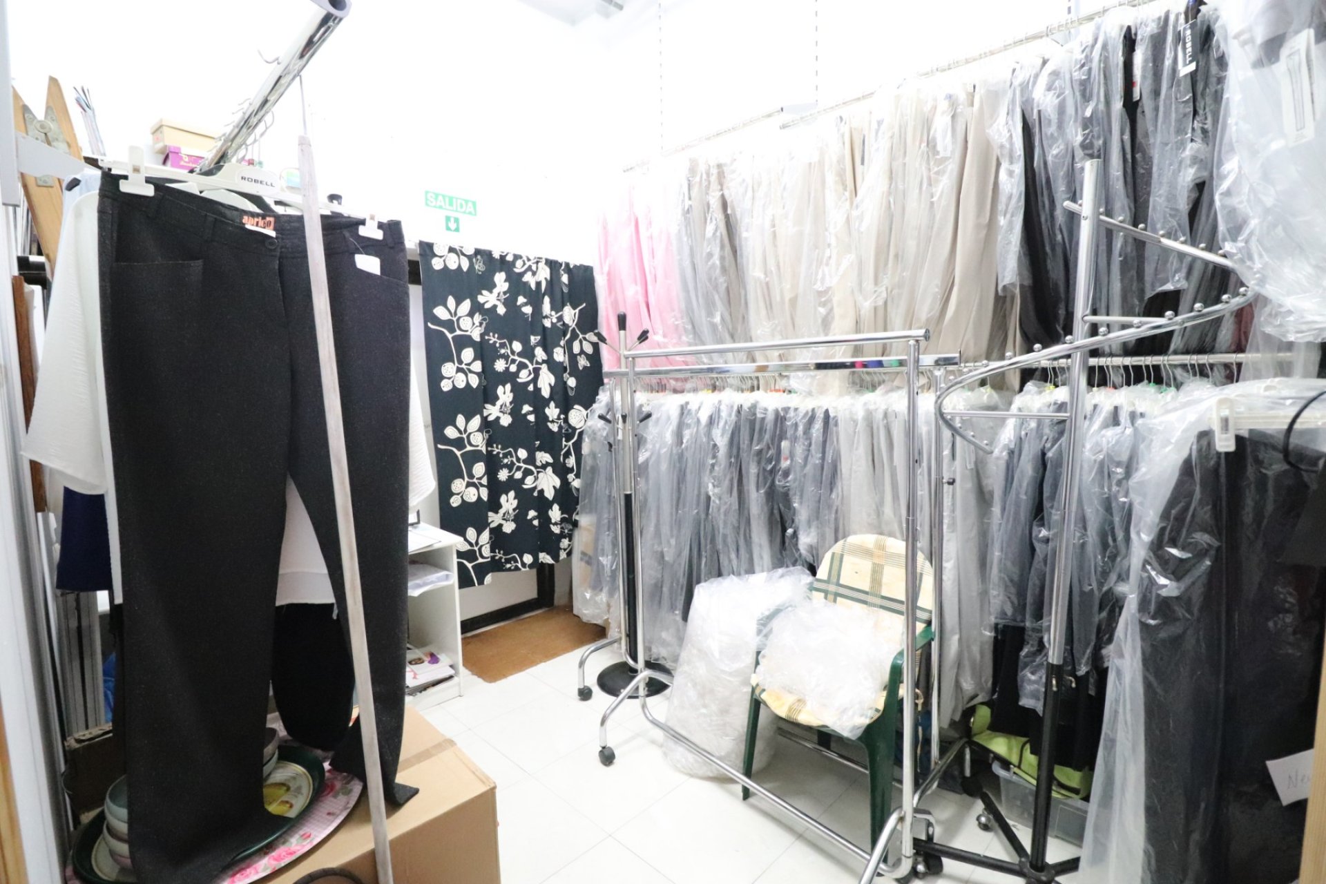 Herverkoop - Handelspand -
Algorfa - La Finca Golf Resort