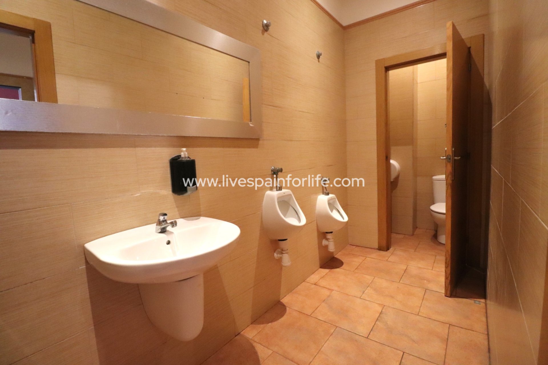 Herverkoop - Handelspand -
Ciudad Quesada - Ciudad Quesada - Town