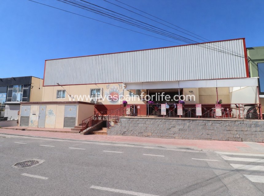 Herverkoop - Handelspand -
Ciudad Quesada - Ciudad Quesada - Town