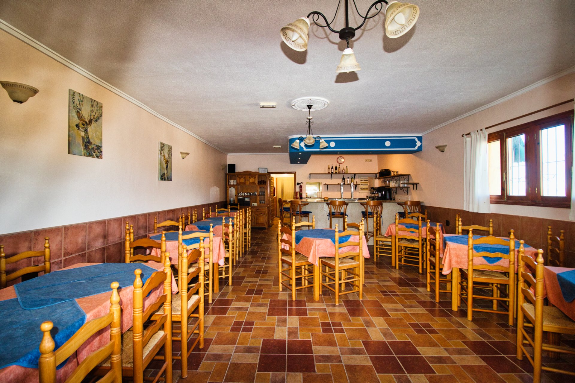 Herverkoop - Plattelandswoning -
Abanilla