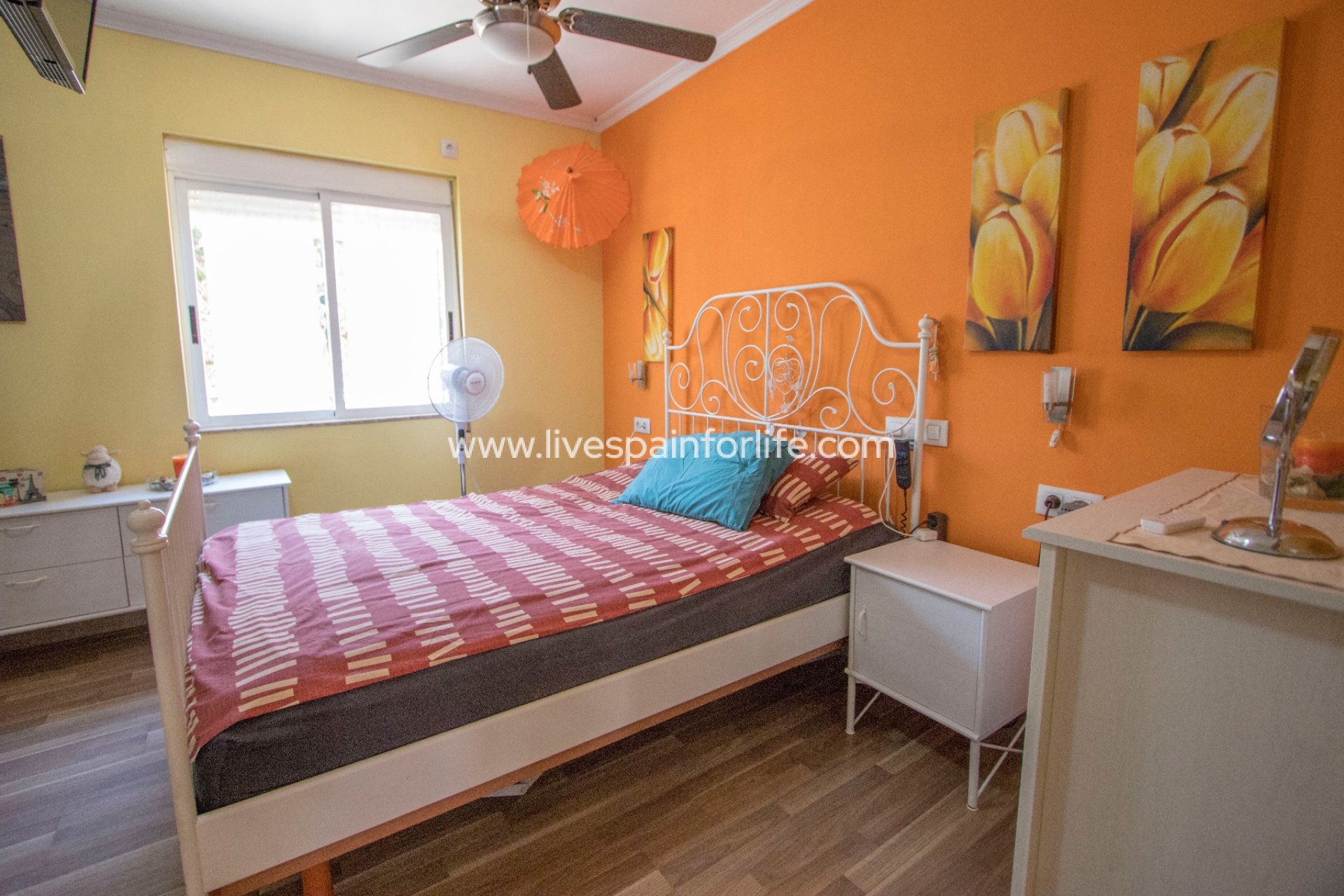 Herverkoop - Plattelandswoning -
Albatera