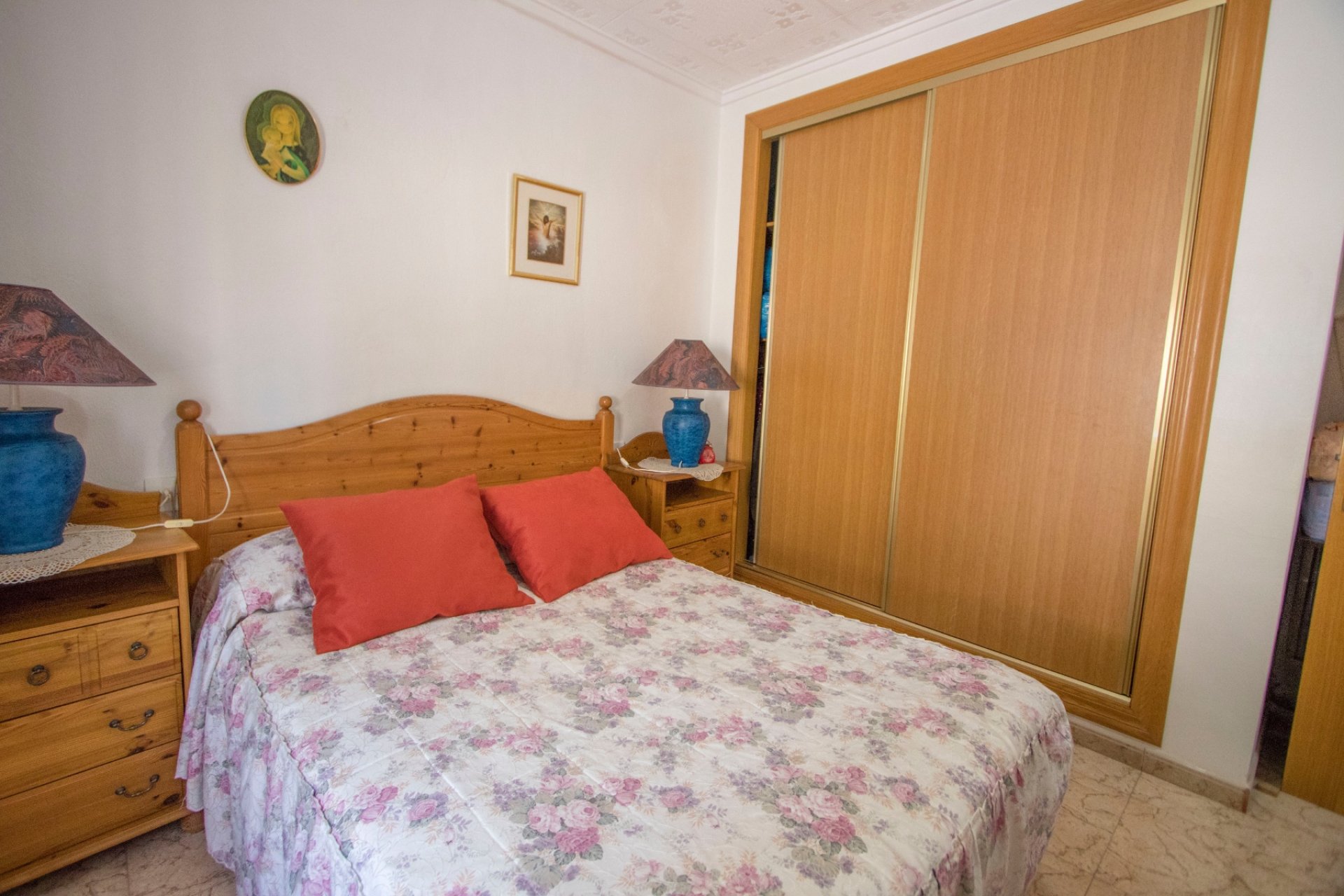 Herverkoop - Plattelandswoning -
Alicante