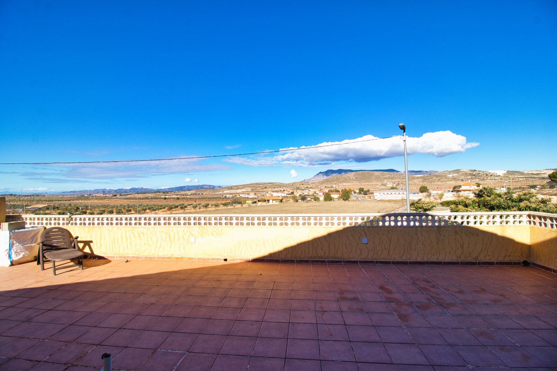 Herverkoop - Plattelandswoning -
Alicante