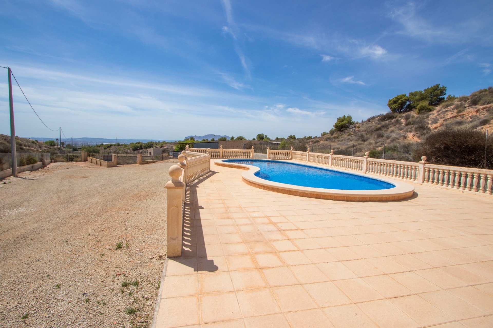 Herverkoop - Plattelandswoning -
Alicante