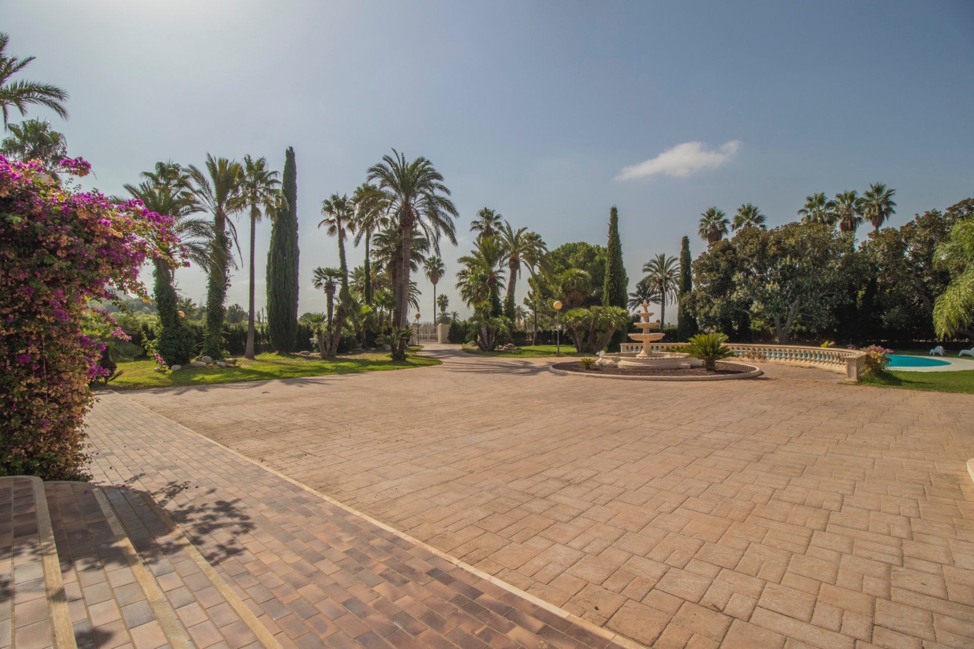 Herverkoop - Plattelandswoning -
Alicante