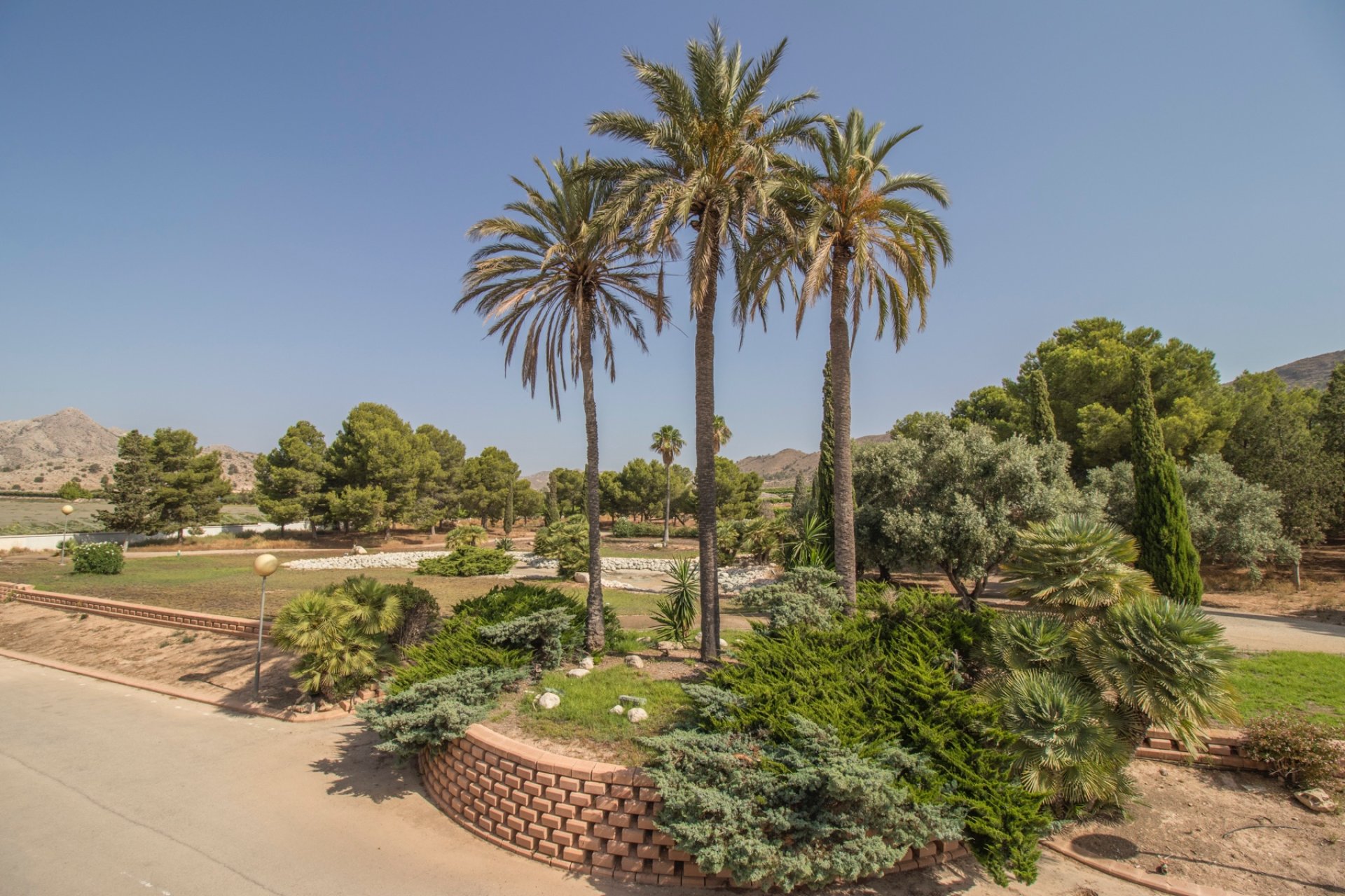 Herverkoop - Plattelandswoning -
Alicante