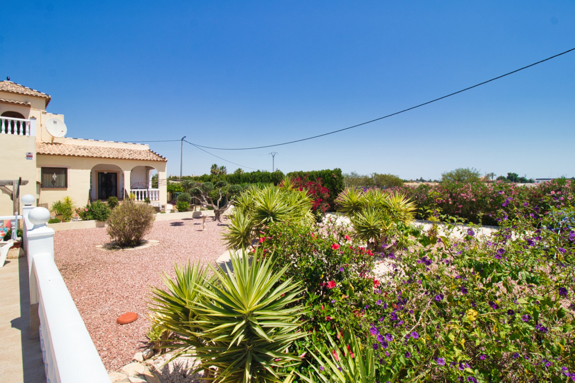 Herverkoop - Plattelandswoning -
Alicante