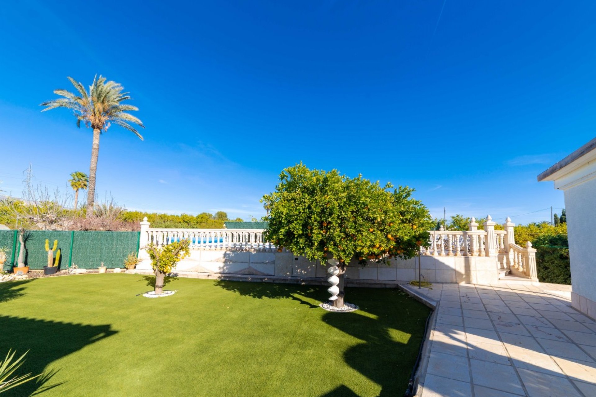 Herverkoop - Plattelandswoning -
Alicante