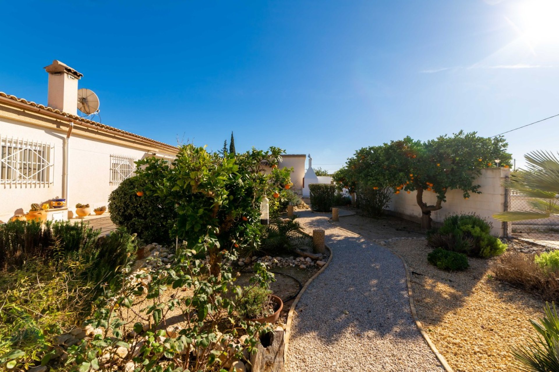 Herverkoop - Plattelandswoning -
Alicante