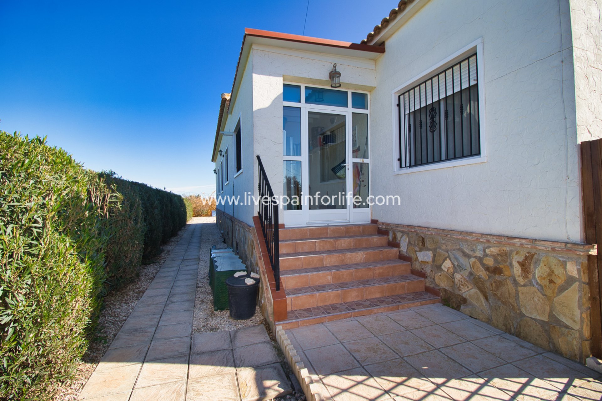 Herverkoop - Plattelandswoning -
Alicante