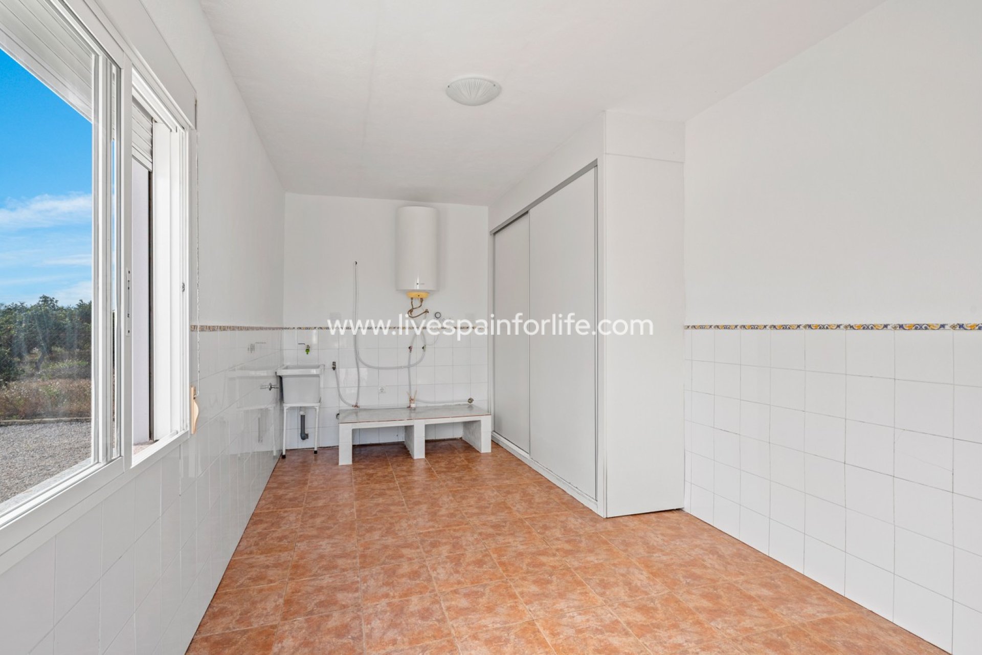 Herverkoop - Plattelandswoning -
Alicante