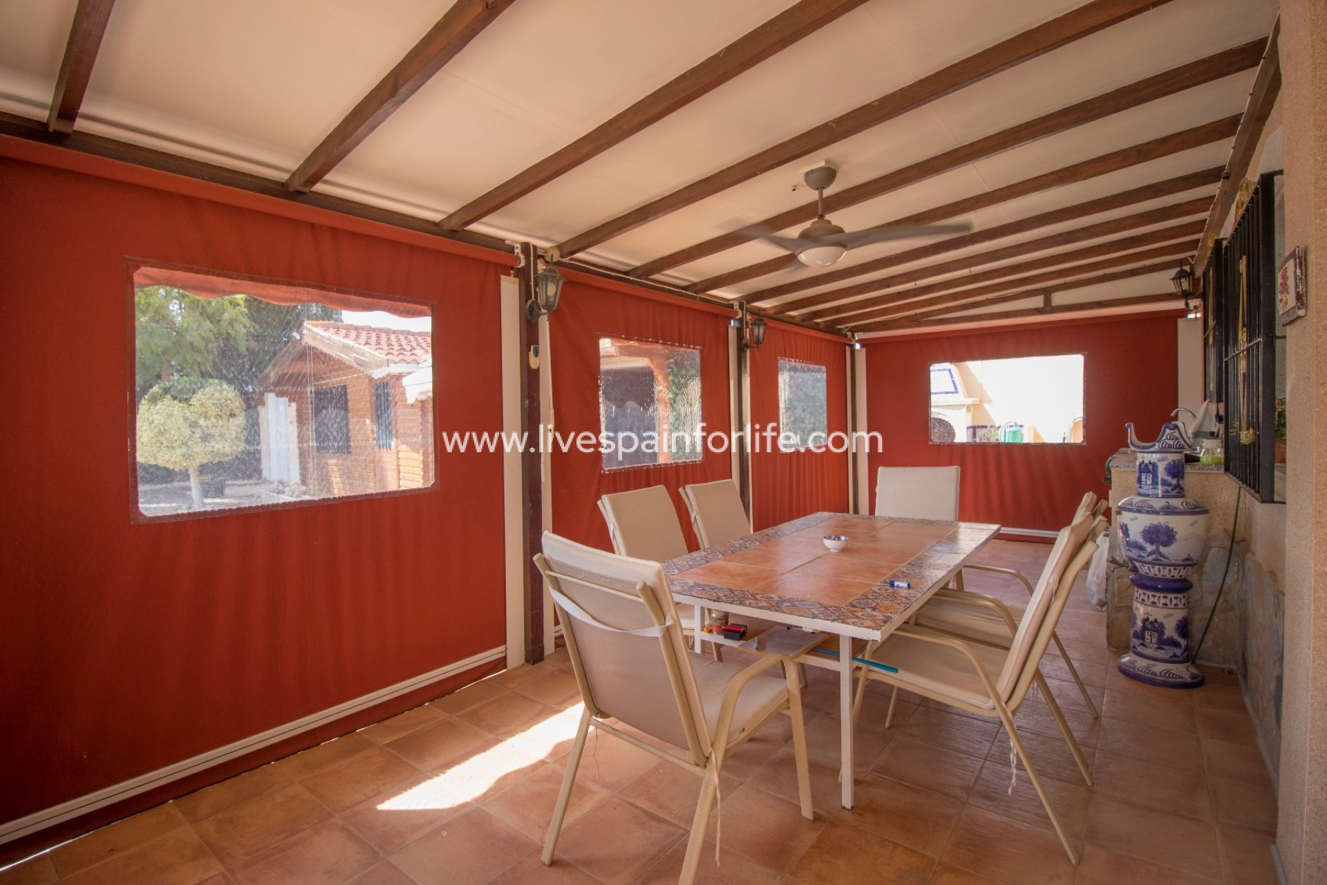 Herverkoop - Plattelandswoning -
Alicante