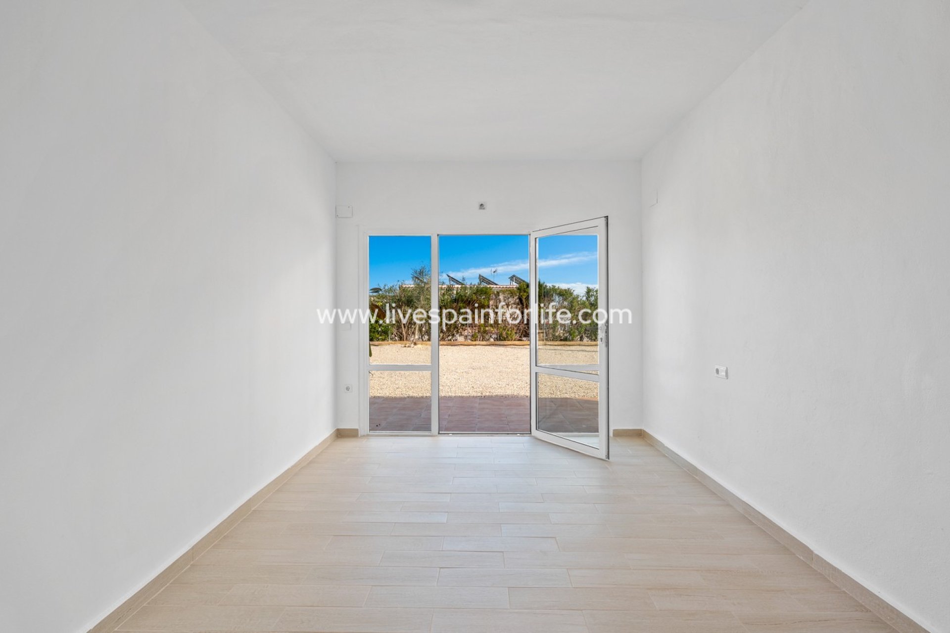 Herverkoop - Plattelandswoning -
Alicante