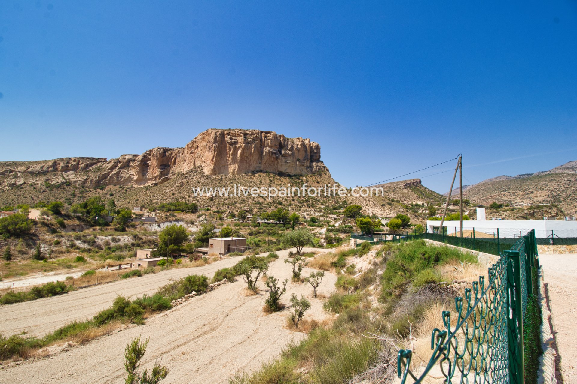 Herverkoop - Plattelandswoning -
Alicante