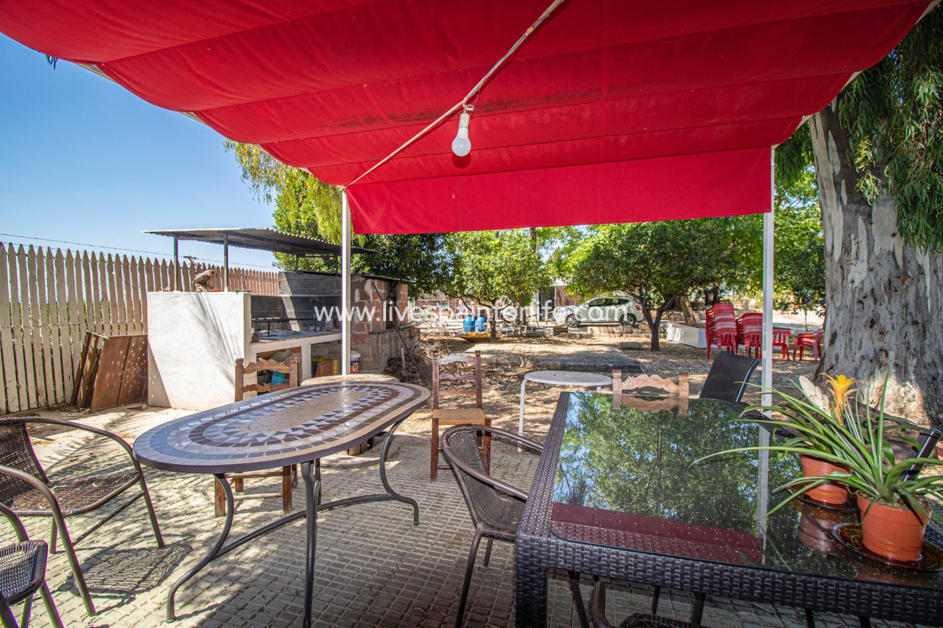 Herverkoop - Plattelandswoning -
Alicante
