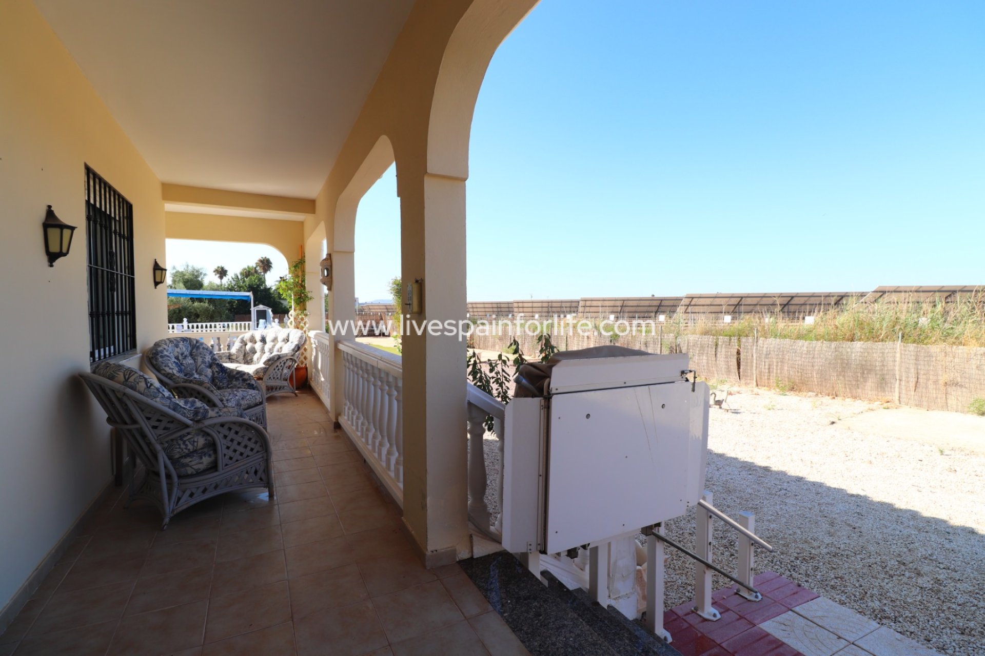 Herverkoop - Plattelandswoning -
Callosa De Segura - Callosa de Segura - Country