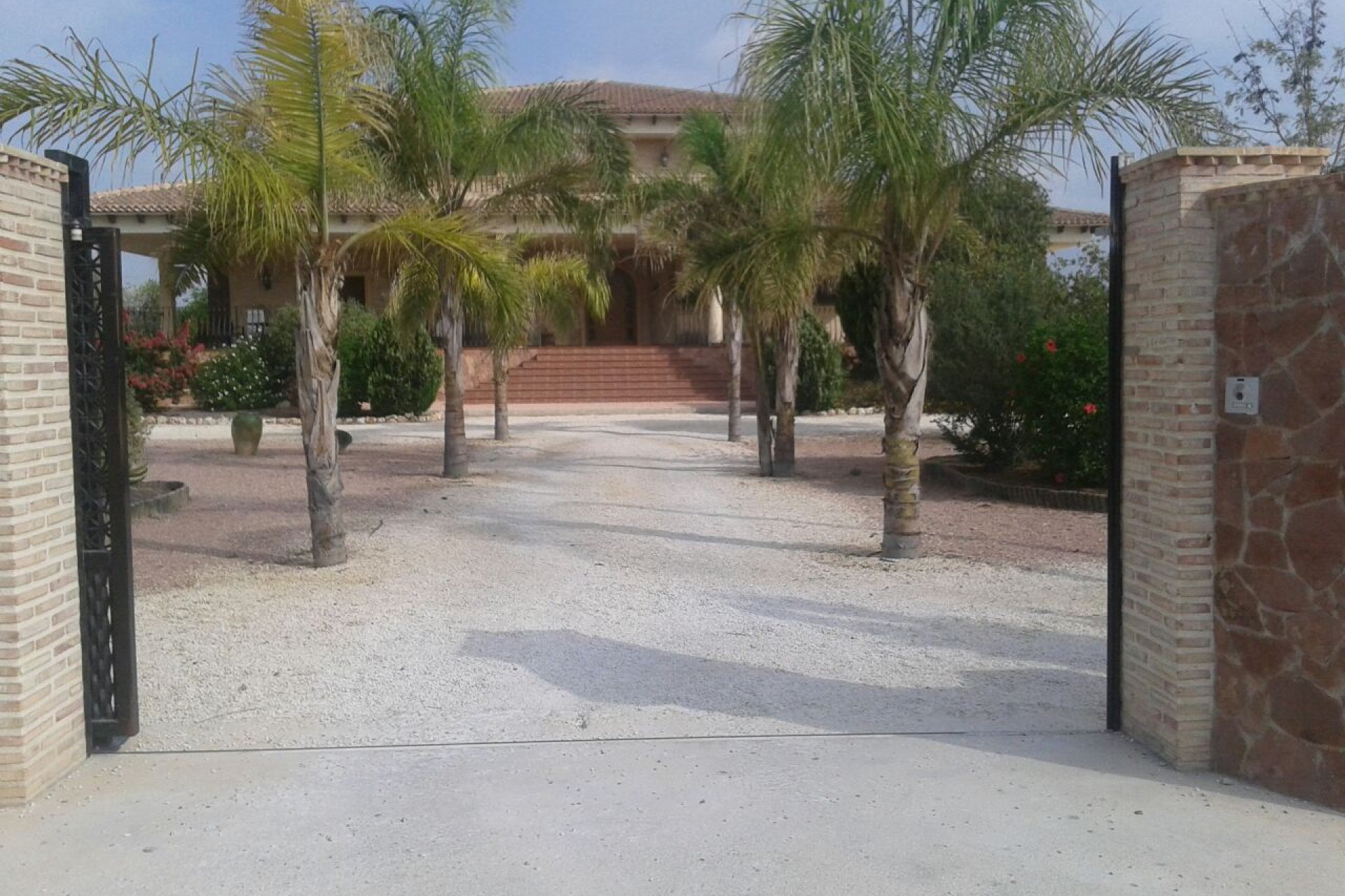 Herverkoop - Plattelandswoning -
Callosa De Segura - Callosa de Segura