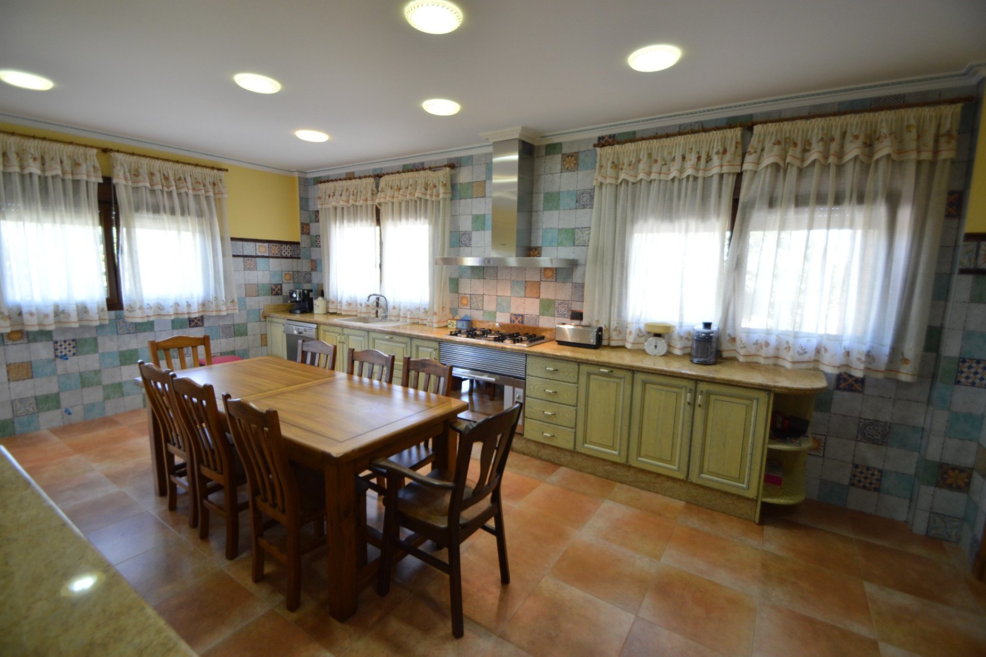 Herverkoop - Plattelandswoning -
Callosa De Segura - Callosa de Segura