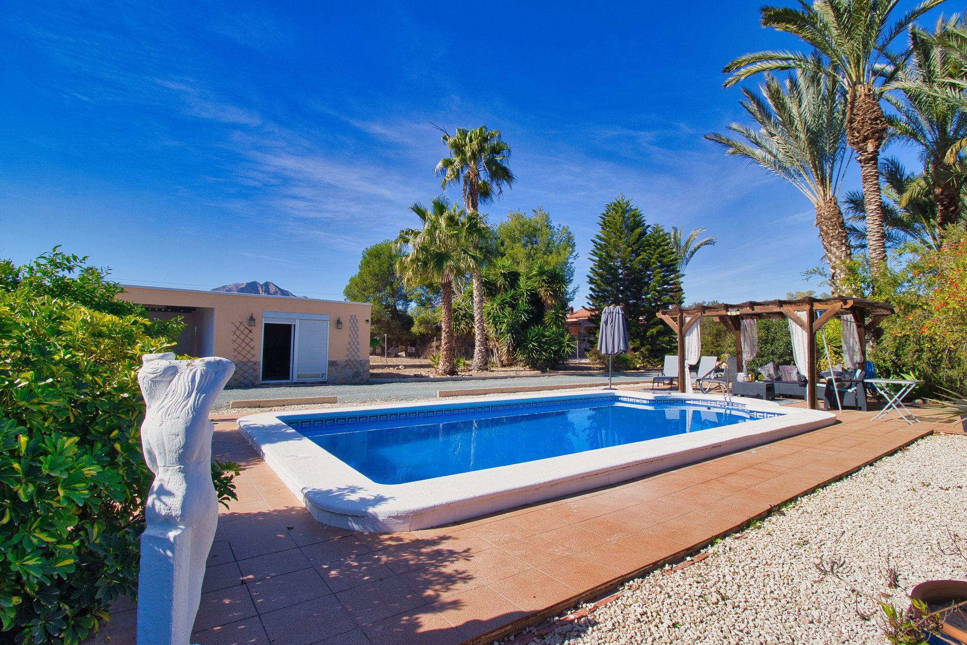 Herverkoop - Plattelandswoning -
Callosa De Segura - Callosa de Segura