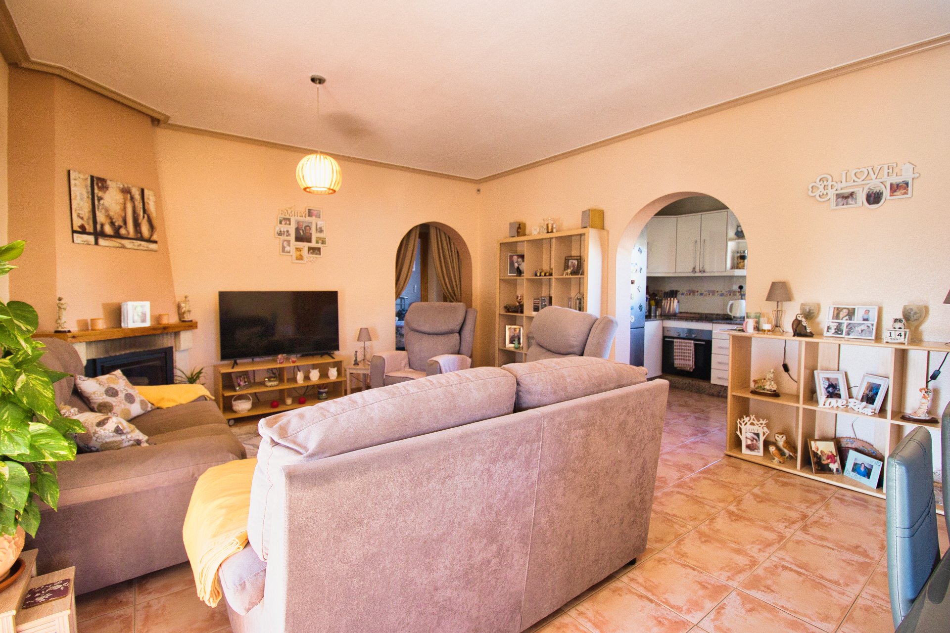 Herverkoop - Plattelandswoning -
Callosa De Segura - Callosa de Segura