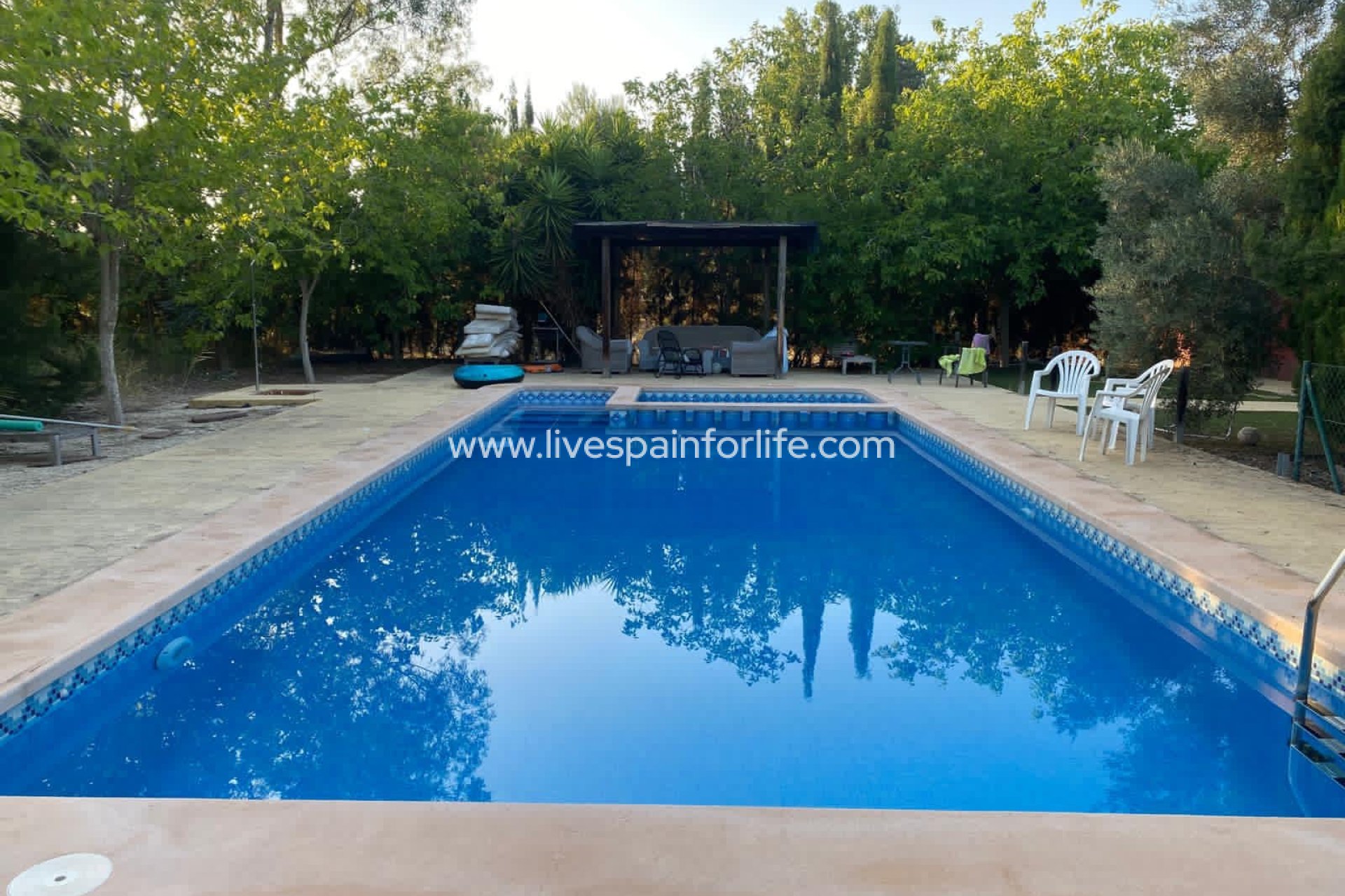 Herverkoop - Plattelandswoning -
Callosa De Segura - Callosa de Segura