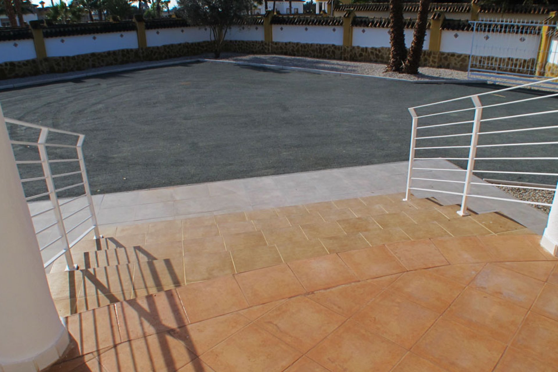 Herverkoop - Plattelandswoning -
Catral