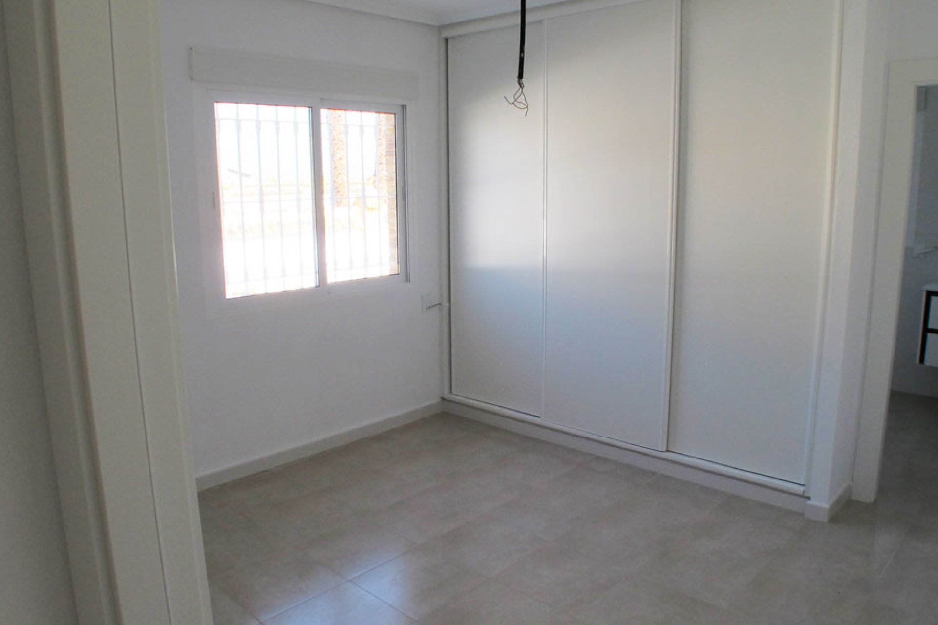 Herverkoop - Plattelandswoning -
Catral