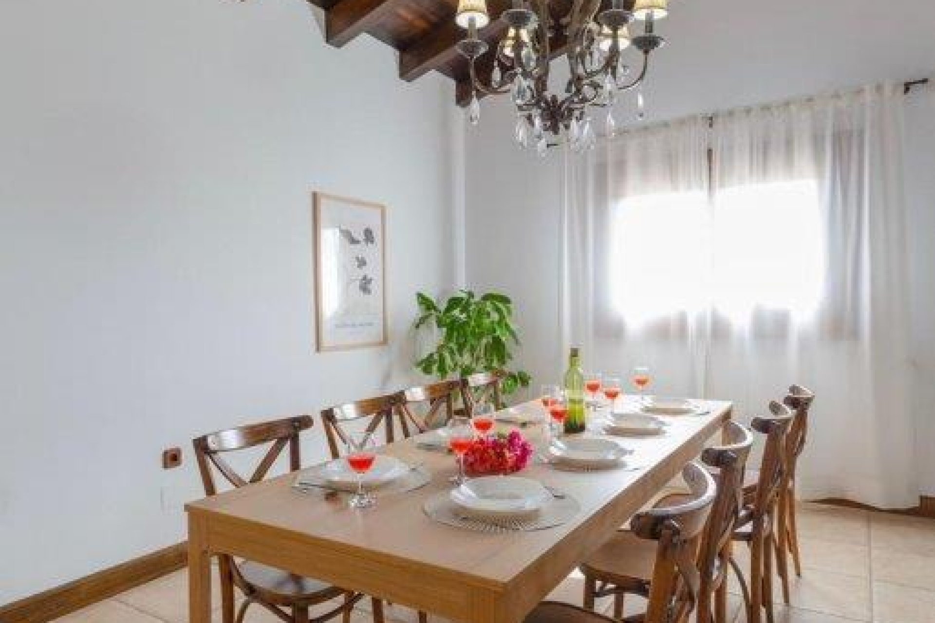 Herverkoop - Plattelandswoning -
Catral