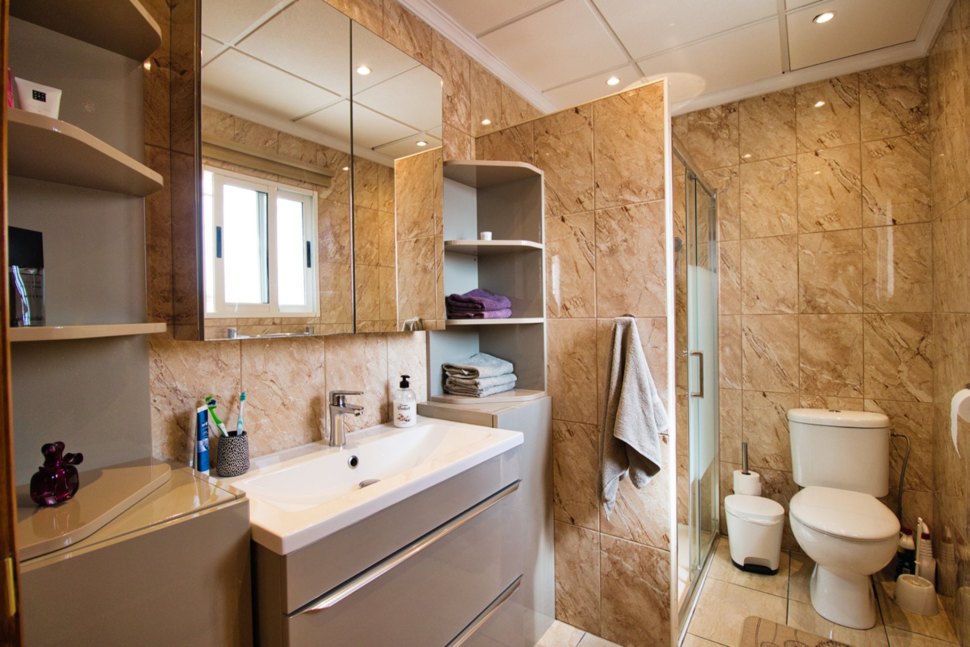 Herverkoop - Plattelandswoning -
Crevillent