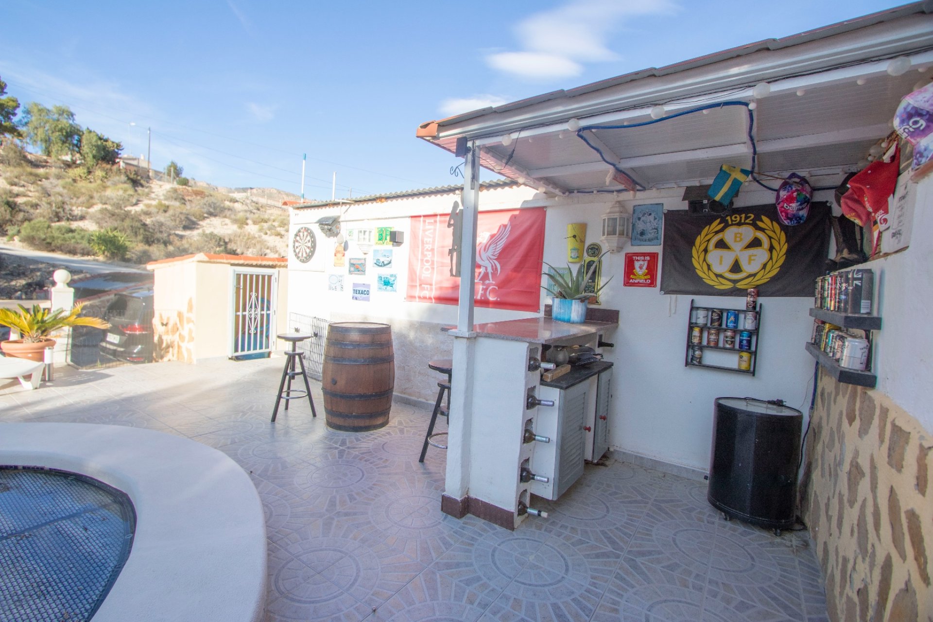 Herverkoop - Plattelandswoning -
Crevillent